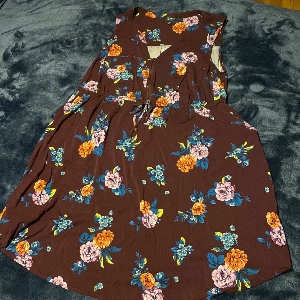 Purple Torrid Dress - Size 1 - pockets and middle knot